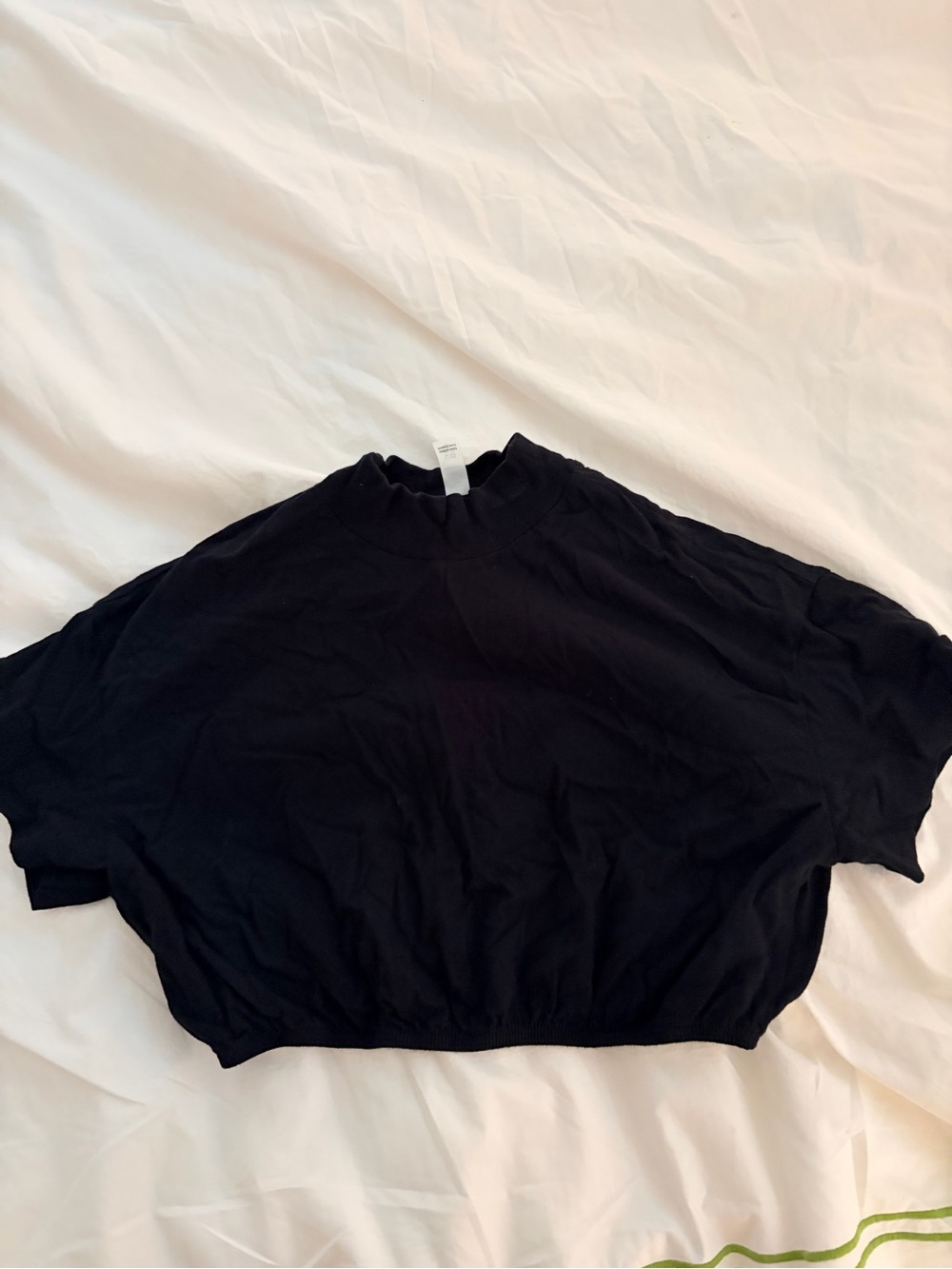 ALO Yoga Black Cropped Short Sleeve Top